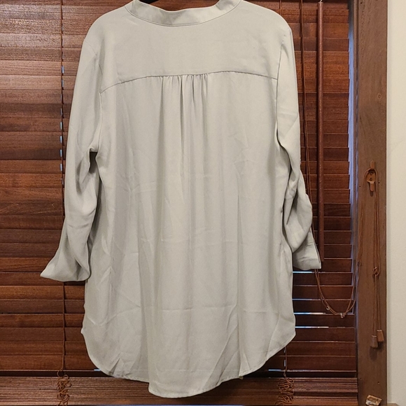 Belle by Kim Gravel woven top - Picture 3 of 7